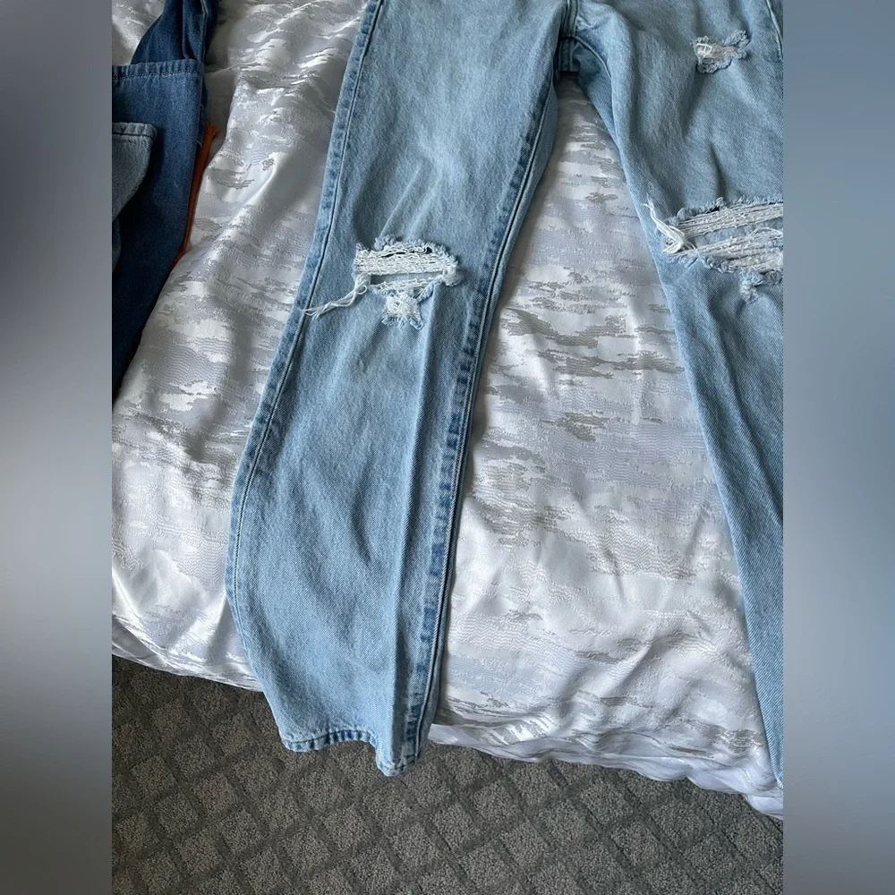 Levi’s - Picture 3 of 9